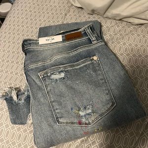 Judy Blue Cropped Splatter Paint Boyfriend Jeans